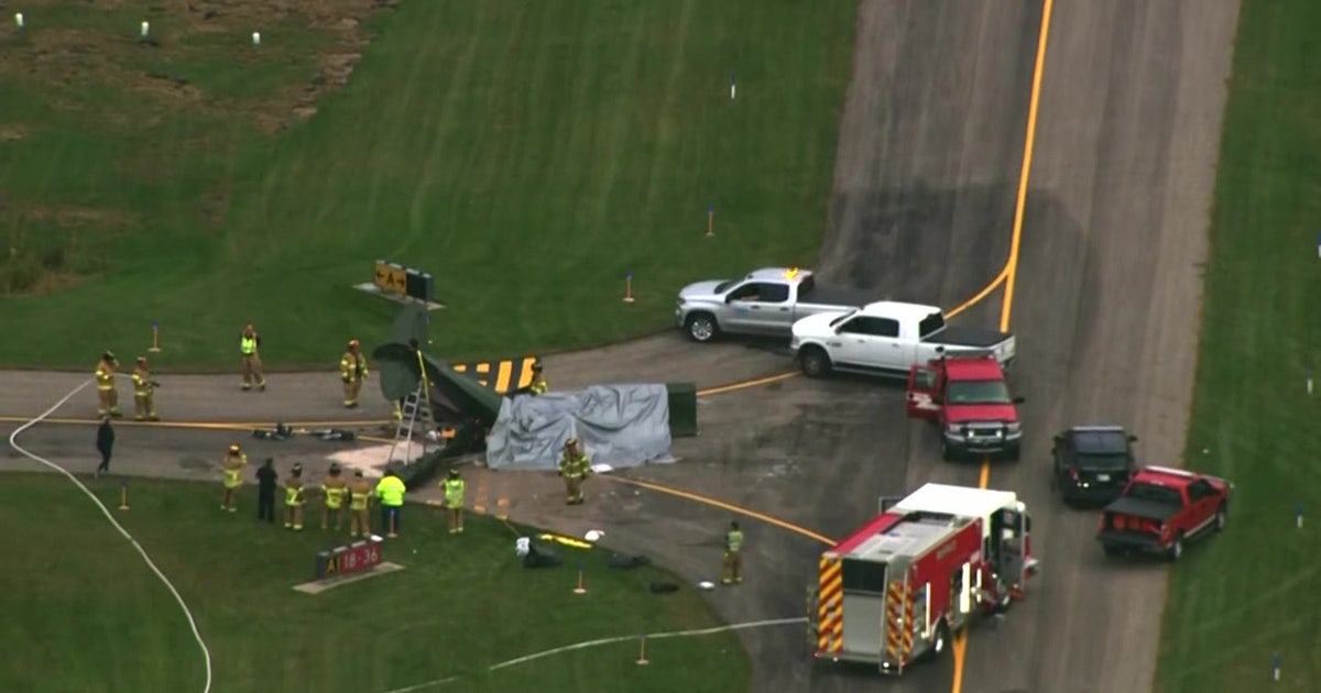 2 aboard plane that crashed at Buffalo Municipal Airport