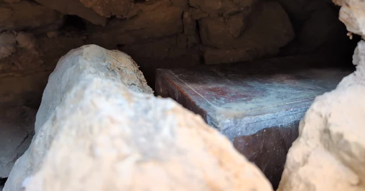 Time capsule discovered inside Minnesota's oldest standing