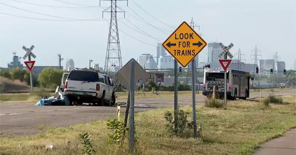 Fridley fatal bus crash: Driver dies after rear-ending Metro Transit bus at railroad crossing
