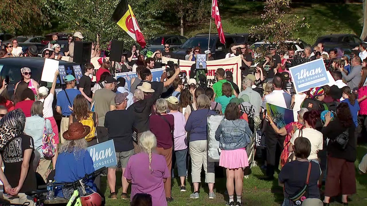 Minneapolis supporters rally for Ilhan Omar after D.C. home search