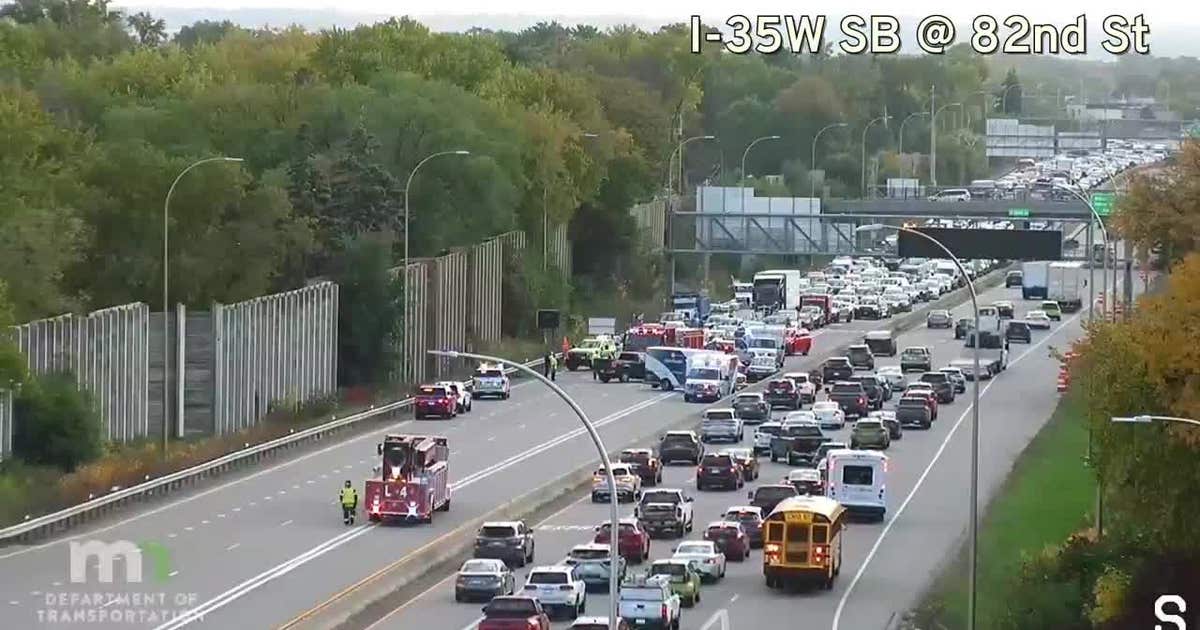 Serious-injury crash shuts down I-35W in Bloomington