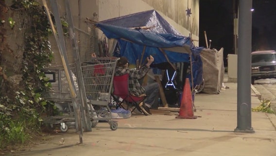 Los Angeles Homeless Services Authority executive director to step down