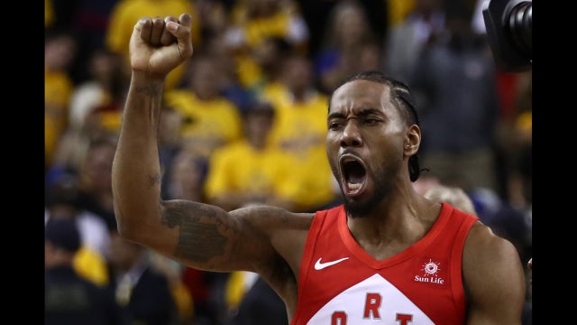 It's official: Kawhi Leonard is a Clipper