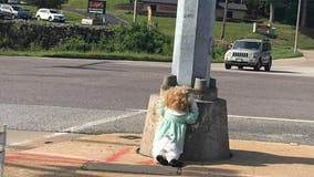 Creepy dolls mysteriously appear in Missouri county