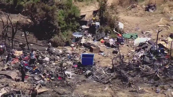 L.A. considers allowing law enforcement to remove people from high-risk fire zones