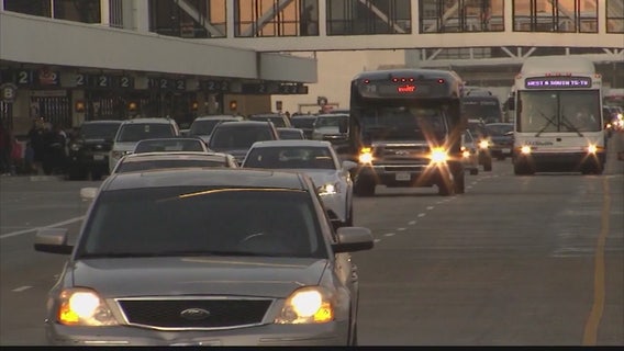 Busy Labor Day weekend travel period begins; LAX expects nearly 1.4 million visitors