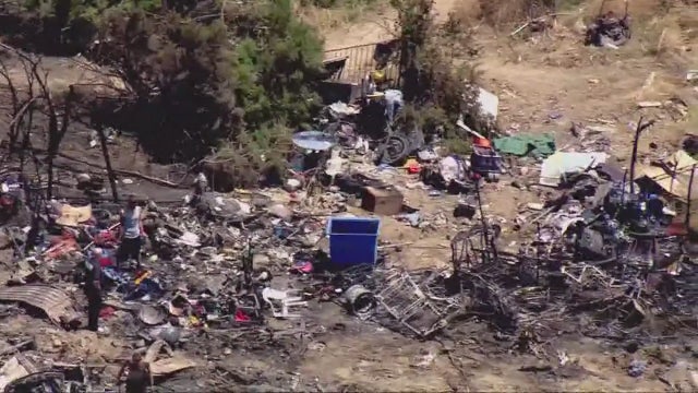 L.A. considers allowing law enforcement to remove people from high-risk fire zones