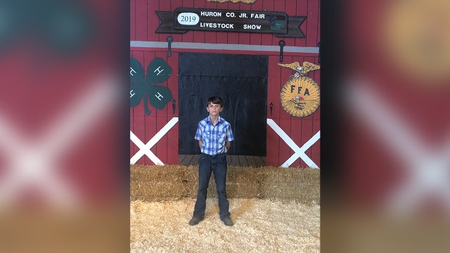 7th grader auctions prized pig at county fair for $15K, donates all of the proceeds to St. Jude