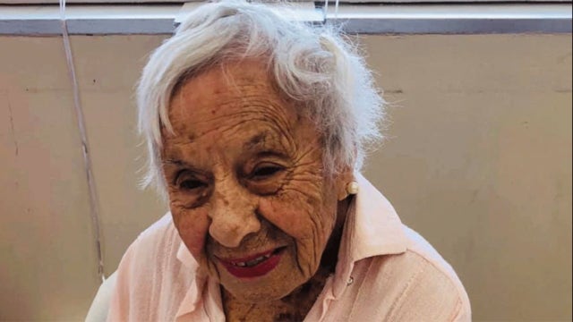 Woman turns 107, credits single life to longevity