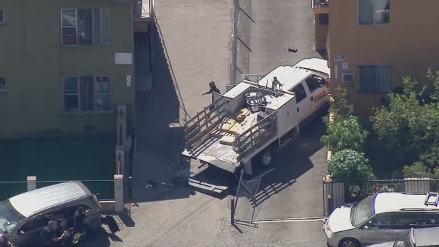 Teen driver injured, arrested in North Hollywood police pursuit