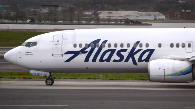 Family claims Alaska Airlines ‘lost’ unaccompanied daughter, 13, during layover