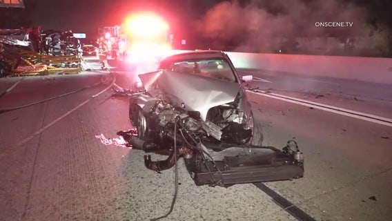 Overturned big rig prompts closure of 605 Freeway in Long Beach