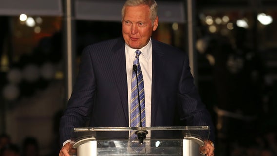 Lakers legend Jerry West to receive Presidential Medal of Freedom