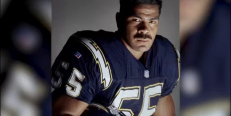 Junior Seau: A Life in Pictures