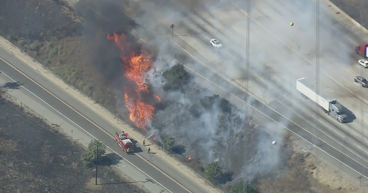 Brea Fire: 16-acre brush fire in Diamond Bar under control | FOX 11 Los ...