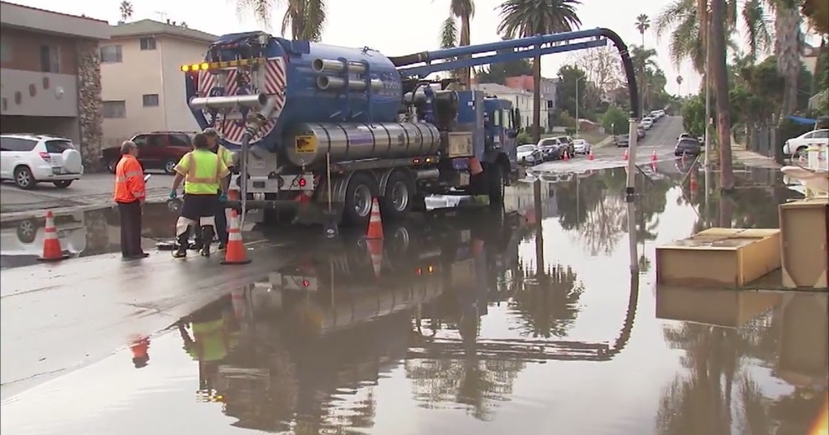 Water main break causes massive flooding, street closures | FOX 11 Los ...