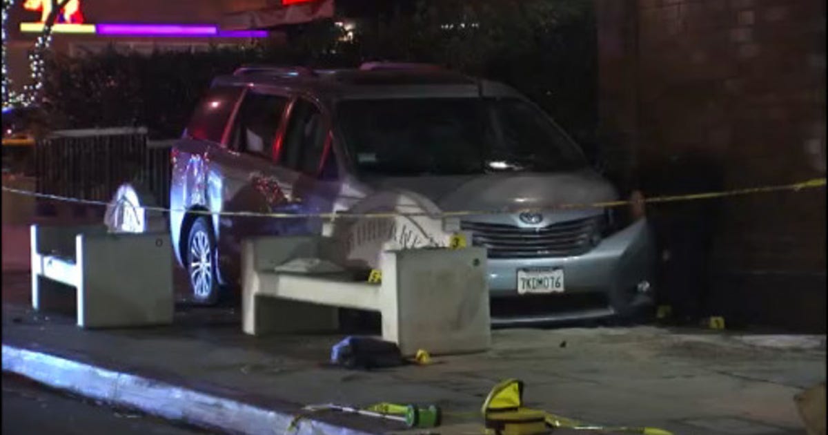 Driver of van that fatally struck man was stabbed | FOX 11 Los Angeles