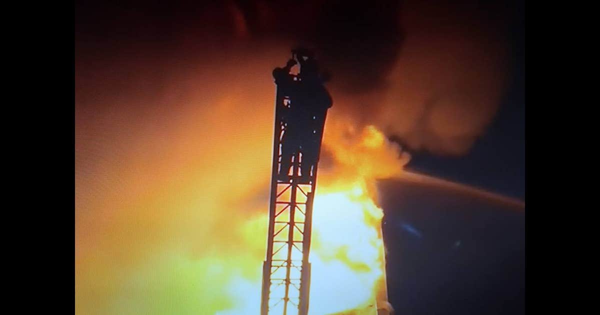Firefighters battle second alarm commercial building fire in Azusa ...