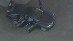 Anaheim detectives find dead body in abandoned vehicle