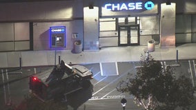 1 police officer injured in armed bank robbery in Colton