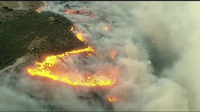 Easy Fire rips through Simi Valley near Ronald Reagan Library