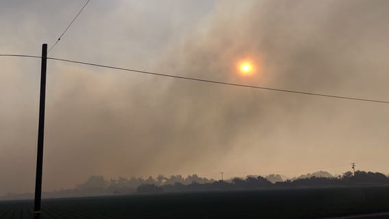 Brush fire sparks in Oxnard near golf course; voluntary evacuation orders issued