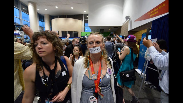 Angry Bernie Sanders supporters take over media tent at DNC
