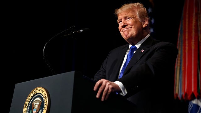 President Trump thanks federal workers awaiting paychecks, calling them 'great patriots'