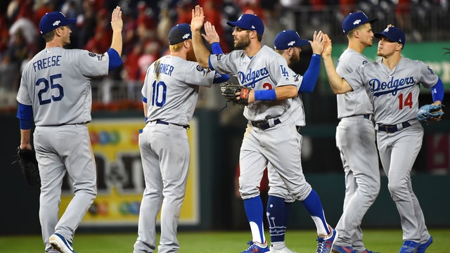 7 2-out runs in 6th lift Dodgers past Nats 10-4 for 2-1 NLDS lead