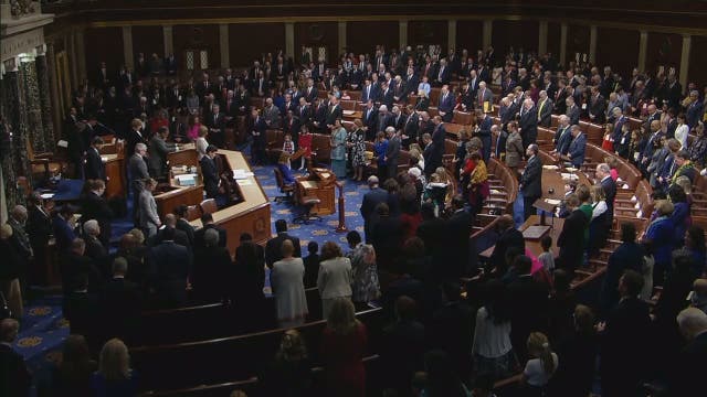 New Congress gavels in with nod to history, warning to President Trump