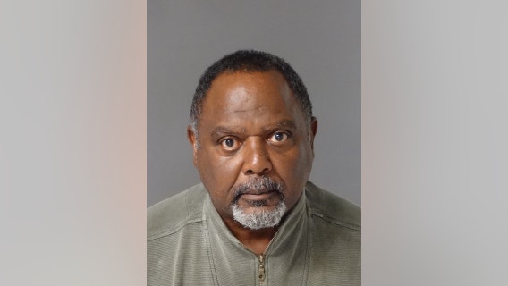 Bakersfield man arrested, charged with cold case murders of two women