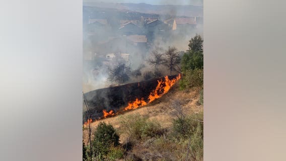 Firefighters stop forward progress of 'Jake Fire' in Santa Clarita at 9 acres