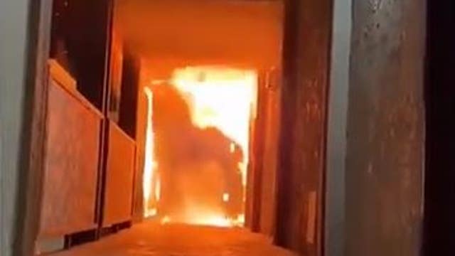 Residents displaced after fire sparks at Tustin apartment complex