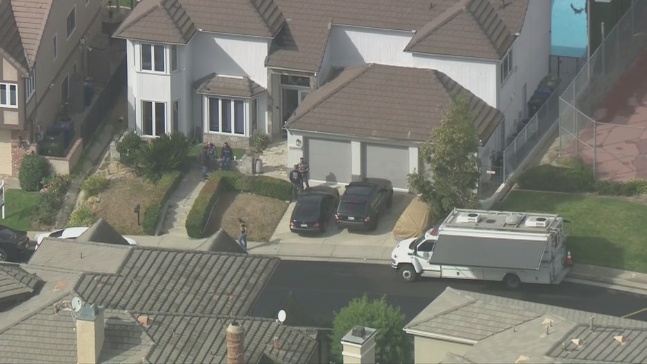 Suspect fatally shot by DEA agents in Woodland Hills | FOX 11 Los Angeles