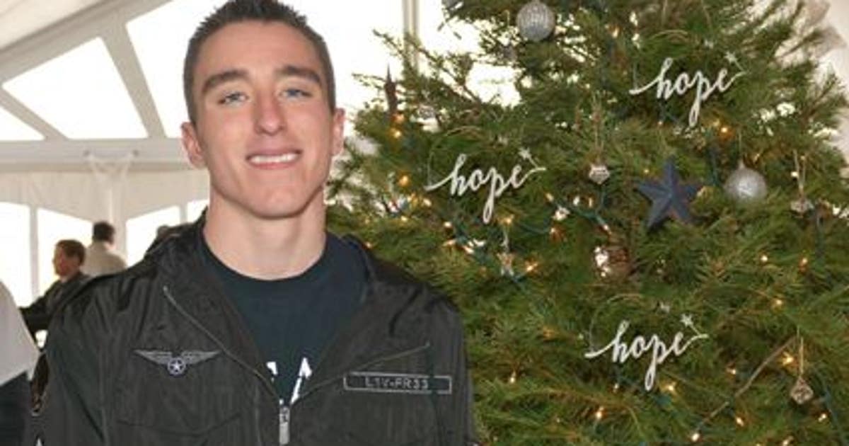 Eric Riggleman Terminally ill young man, 20, selflessly dedicates final days to paying ...