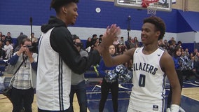 Sons of basketball superstars bring a sold-out crowd to Sierra Canyon High School