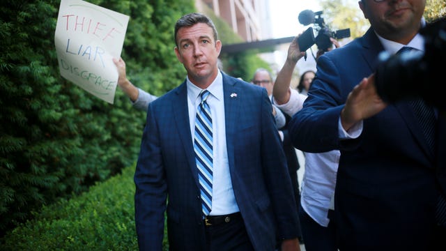 California Rep. Hunter to plead guilty to corruption charge