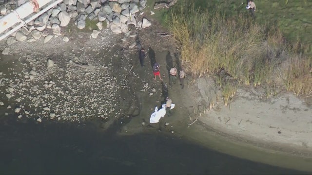 Officials investigating after body found in Malibu lagoon