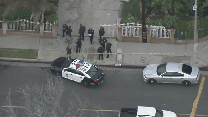 1 person shot in Canoga Park neighborhood | FOX 11 Los Angeles