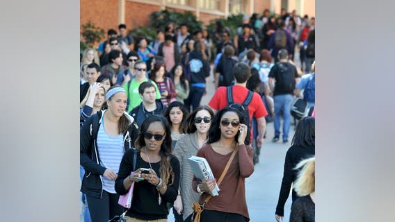 First-time, full-time college students can get 2 years of free tuition at Cal State universities if AB 1862 passes