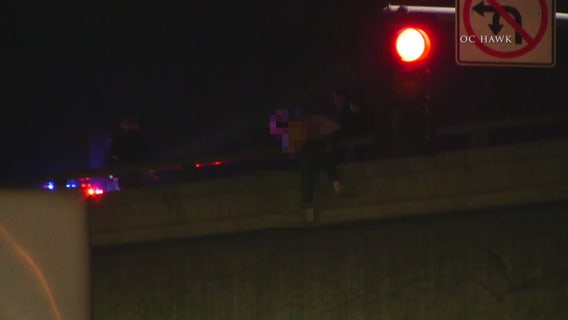Group of good Samaritans save man from jumping off Riverside overpass