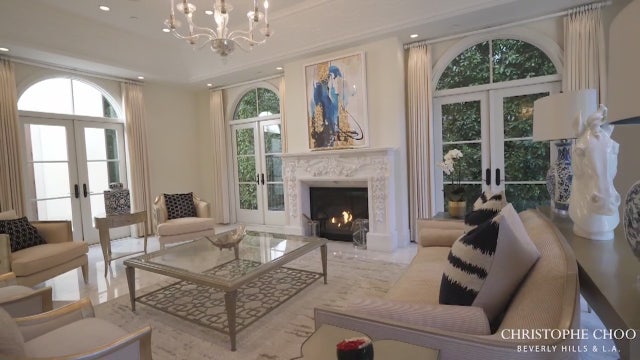 Top Property: Inside look into this Beverly Hills mansion that's available for rent