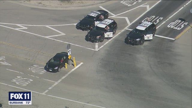 CHP officers arrest driver following pursuit in San Fernando Valley