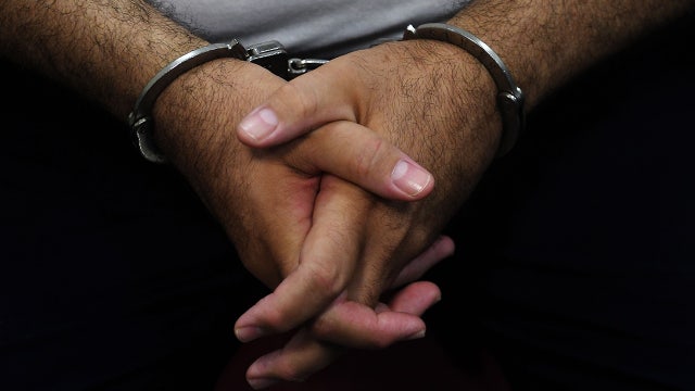 LA City Council takes first step to ban private immigrant facilities