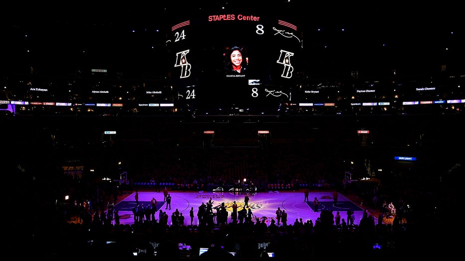 Lakers Put Kobe Bryant And Gigi's Jerseys On Courtside Seats For Game