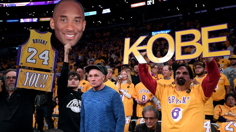 Lakers honor Kobe Bryant with pregame ceremony at Staples Center