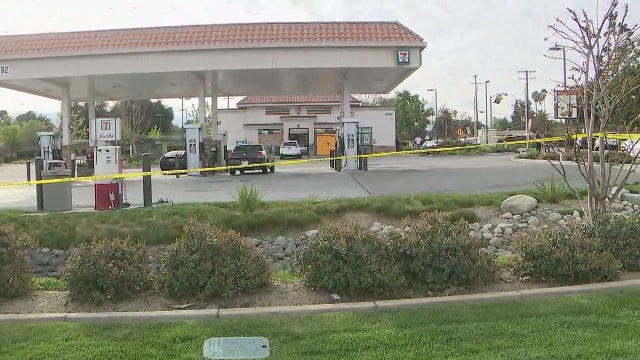 Riverside 7-Eleven clerk shot, killed during apparent armed robbery