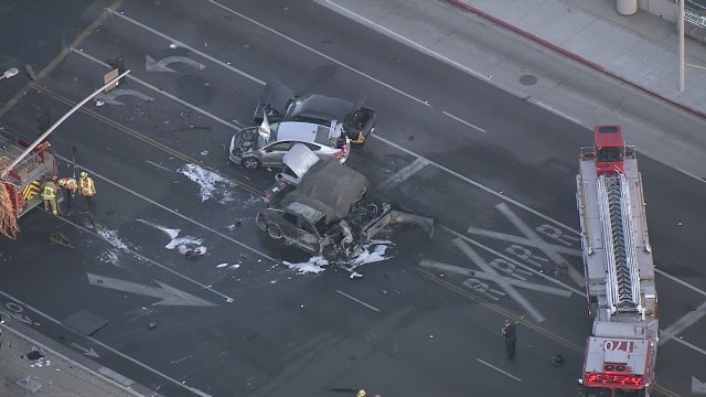 1 person dies in deadly multi-car crash in Inglewood