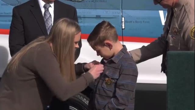 Sheriff's station honors 8-year-old boy after he finds 83-year-old missing man