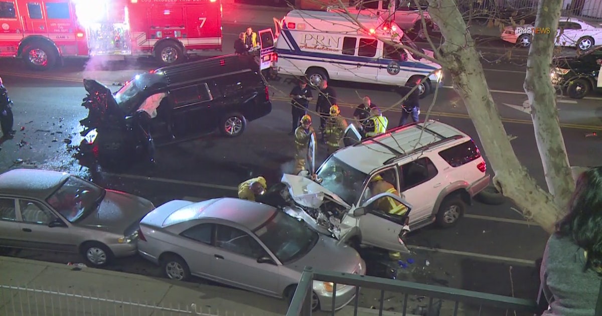 Infant killed, 4 injured in North Hills head-on collision involving ...